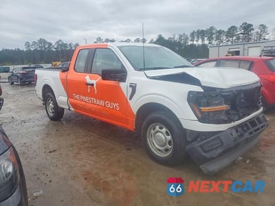 Czwarte zdjęcie samochodu z boku: 2024 FORD F150 XL VIN:1FTEX1KP4RKF08183 - miniatura
