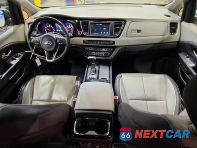 Zdjęcie 8 z 12 samochodu: 2018 KIA SEDONA SXL VIN:KNDME5C15J6357385 - miniatura