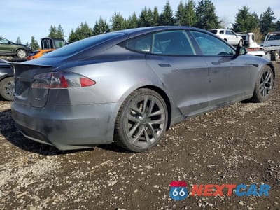 Trzecie zdjęcie samochodu z tyłu: 2021 TESLA MODEL S VIN:5YJSA1E6XMF433695 - miniatura