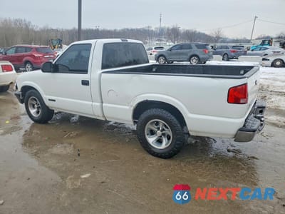 Drugie zdjęcie samochodu z przodu: 2002 CHEVROLET S TRUCK S10 VIN:1GCCS14W128213507 - miniatura