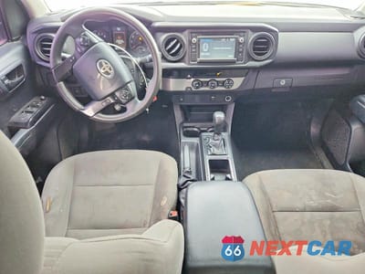 Zdjęcie 8 z 11 samochodu: 2018 TOYOTA TACOMA SR VIN:5TFAX5GN8JX119017 - miniatura