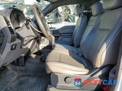 Zdjęcie 7 z 12 samochodu: 2019 FORD F350 SUPER DUTY UTILITY / SERVICE TRUCK VIN:1FDRF3G62KEG55067 - miniatura