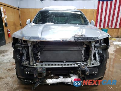 Piąte zdjęcie samochodu w środku: 2024 GMC YUKON SLT VIN:1GKS2BKDXRR332085 - miniatura