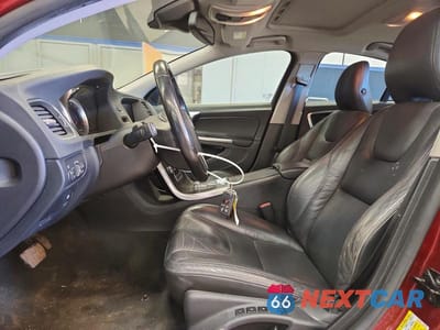 Zdjęcie 7 z 11 samochodu: 2012 VOLVO S60 T5 VIN:YV1622FS9C2045482 - miniatura