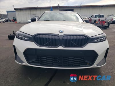 Piąte zdjęcie samochodu w środku: 2025 BMW 330I VIN:3MW69CW02S8F41775 - miniatura