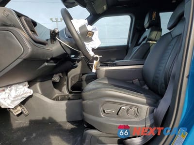 Zdjęcie 7 z 12 samochodu: 2023 RIVIAN R1S ADVENTURE VIN:7PDSGABA6PN018752 - miniatura