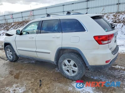 Drugie zdjęcie samochodu z przodu: 2012 JEEP GRAND CHEROKEE LAREDO VIN:1C4RJFAG9CC174655 - miniatura