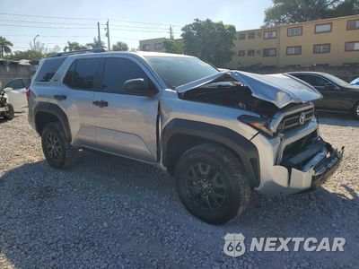 Czwarte zdjęcie samochodu z boku: 2025 TOYOTA 4RUNNER SR5 VIN:JTEVA5BR5S5005143 - miniatura