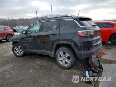 Drugie zdjęcie samochodu z przodu: 2022 JEEP COMPASS LATITUDE VIN:3C4NJDBB8NT233577 - miniatura
