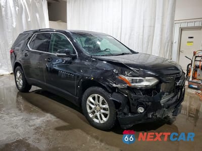 Czwarte zdjęcie samochodu z boku: 2020 CHEVROLET TRAVERSE LT VIN:1GNEVGKW0LJ122509 - miniatura