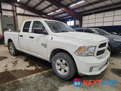 Czwarte zdjęcie samochodu z boku: 2019 RAM 1500 CLASSIC TRADESMAN VIN:1C6RR7FG5KS519117 - miniatura