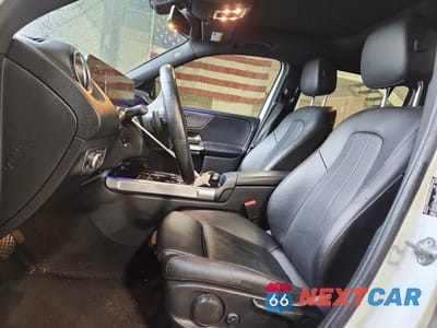 Zdjęcie 7 z 13 samochodu: 2022 MERZ GLB 250 4MATIC VIN:W1N4M4HB6NW246762 - miniatura