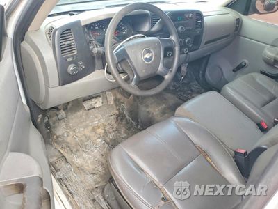 Zdjęcie 8 z 13 samochodu: 2007 CHEVROLET SILVERADO C1500 VIN:1GCEC14C37Z544201 - miniatura