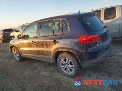 Drugie zdjęcie samochodu z przodu: 2013 VOLKSWAGEN TIGUAN S VIN:WVGBV7AX0DW519286 - miniatura