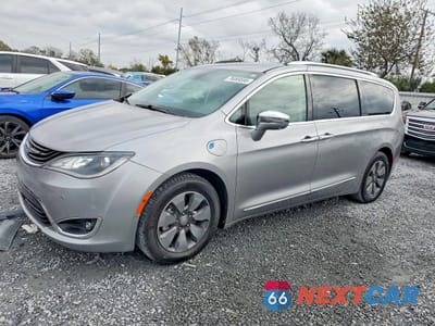 2017 CHRYSLER PACIFICA EHYBRID PLATINUM 2C4RC1N79HR684994 - główne zdjęcie licytacji z USA - miniatura