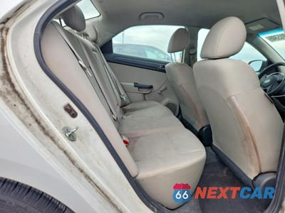 Zdjęcie 10 z 12 samochodu: 2011 KIA FORTE LX VIN:KNAFT4A26B5416954 - miniatura