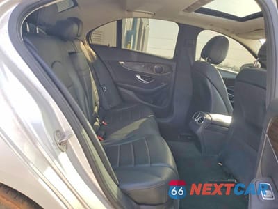 Zdjęcie 10 z 12 samochodu: 2019 MERCEDES-BENZ C 300 VIN:55SWF8DBXKU290768 - miniatura