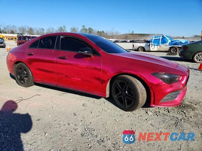 Czwarte zdjęcie samochodu z boku: 2021 MERCEDES-BENZ CLA 250 VIN:W1K5J4GB9MN162998 - miniatura