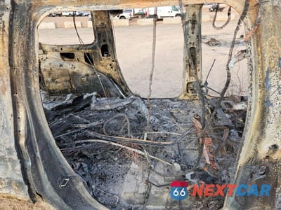 Zdjęcie 11 z 12 samochodu: 2022 JEEP WAGONEER SERIES I VIN:1C4SJVATXNS206790 - miniatura