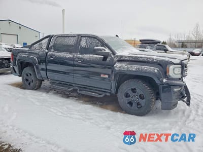 Czwarte zdjęcie samochodu z boku: 2016 GMC SIERRA K1500 SLT VIN:3GTU2NEC9GG335906 - miniatura