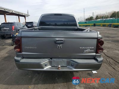Zdjęcie 6 z 12 samochodu: 2011 DODGE DAKOTA SLT VIN:1D7RW3GK0BS606474 - miniatura