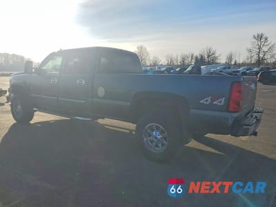 Drugie zdjęcie samochodu z przodu: 2007 CHEVROLET SILVERADO K2500 HEAVY DUTY VIN:1GCHK23DX7F114621 - miniatura