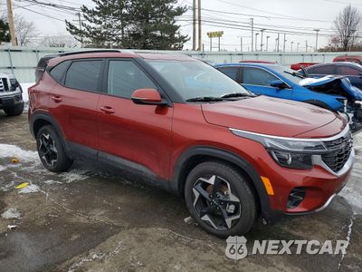 Czwarte zdjęcie samochodu z boku: 2025 KIA SELTOS S VIN:KNDEU2AA3S7773567 - miniatura