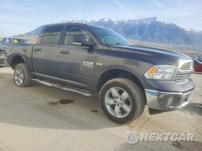 Czwarte zdjęcie samochodu z boku: 2019 RAM 1500 CLASSIC SLT VIN:1C6RR7LT7KS557000 - miniatura