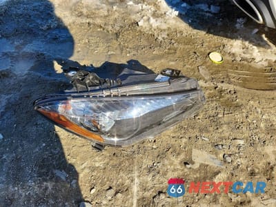 Zdjęcie 12 z 12 samochodu: 2017 MERCEDES-BENZ CLA 250 VIN:WDDSJ4EB1HN494333 - miniatura