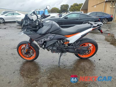 Trzecie zdjęcie samochodu z tyłu: 2024 KTM 890 ADVENTURE VIN:VBKTS6403RM879292 - miniatura