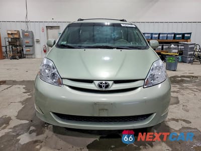 Piąte zdjęcie samochodu w środku: 2009 TOYOTA SIENNA XLE VIN:5TDZK22C09S270277 - miniatura