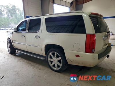 Drugie zdjęcie samochodu z przodu: 2009 CADILLAC ESCALADE ESV LUXURY VIN:1GYFK26249R261515 - miniatura