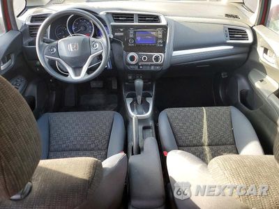Zdjęcie 8 z 11 samochodu: 2016 HONDA FIT LX VIN:JHMGK5H53GX008650 - miniatura