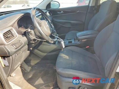 Zdjęcie 7 z 12 samochodu: 2018 KIA SORENTO LX VIN:5XYPG4A35JG357308 - miniatura