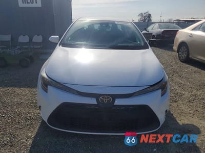 Piąte zdjęcie samochodu w środku: 2020 TOYOTA COROLLA LE VIN:5YFEPRAE2LP121719 - miniatura