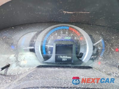 Zdjęcie 9 z 12 samochodu: 2010 HONDA INSIGHT EX VIN:JHMZE2H70AS020548 - miniatura