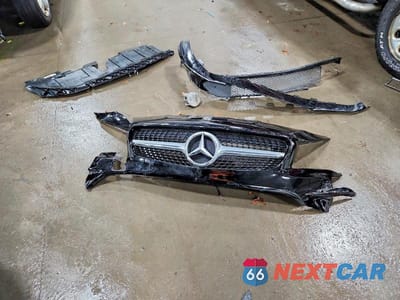 Zdjęcie 12 z 12 samochodu: 2018 MERCEDES-BENZ CLA 250 VIN:WDDSJ4EB6JN656222 - miniatura