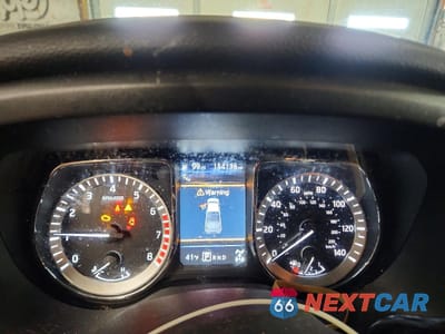 Zdjęcie 9 z 14 samochodu: 2019 NISSAN TITAN SV VIN:1N6AA1E59KN504318 - miniatura