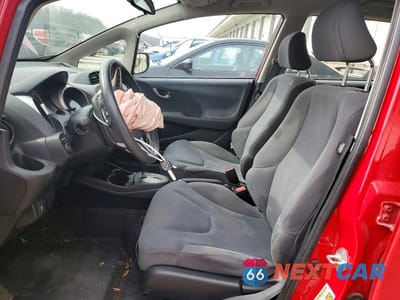 Zdjęcie 7 z 12 samochodu: 2013 HONDA FIT VIN:JHMGE8H34DC074375 - miniatura