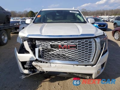 Piąte zdjęcie samochodu w środku: 2024 GMC YUKON XL DENALI VIN:1GKS2JKL1RR114974 - miniatura
