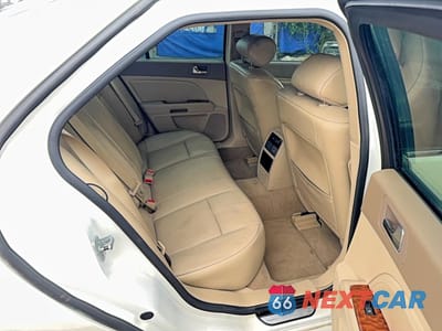 Zdjęcie 6 z 12 samochodu: 2010 CADILLAC STS VIN:1G6DU6EV0A0134959 - miniatura