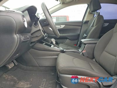 Zdjęcie 7 z 12 samochodu: 2023 KIA FORTE LX VIN:3KPF24AD1PE630253 - miniatura