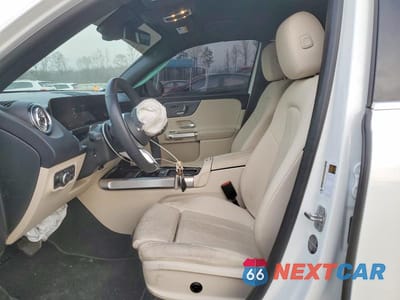 Zdjęcie 7 z 11 samochodu: 2025 MERCEDES-BENZ GLB 250 4MATIC VIN:W1N4M4HB1SW390456 - miniatura