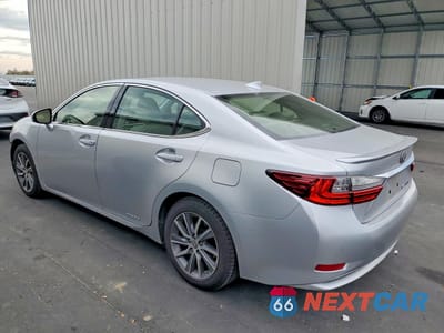 Drugie zdjęcie samochodu z przodu: 2016 LEXUS ES 300H BASE VIN:JTHBW1GG7G2111643 - miniatura