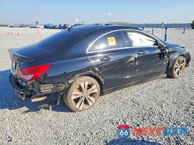 Trzecie zdjęcie samochodu z tyłu: 2018 MERCEDES BENZ CLA 250 4MATIC VIN:WDDSJ4GB8JN614342 - miniatura