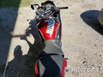 Zdjęcie 6 z 9 samochodu: 2016 KAWASAKI EX650 E VIN:JKAEXEE13GDA22770 - miniatura