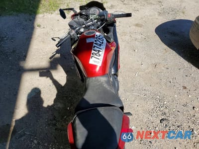 Zdjęcie 6 z 10 samochodu: 2016 KAWASAKI EX650 E VIN:JKAEXEE13GDA22770 - miniatura