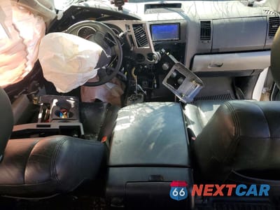 Zdjęcie 8 z 13 samochodu: 2011 TOYOTA TUNDRA DOUBLE CAB SR5 VIN:5TFRY5F15BX101641 - miniatura