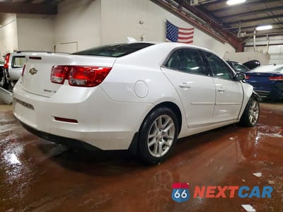 Trzecie zdjęcie samochodu z tyłu: 2015 CHEVROLET MALIBU 1LT VIN:1G11C5SL3FF189967 - miniatura
