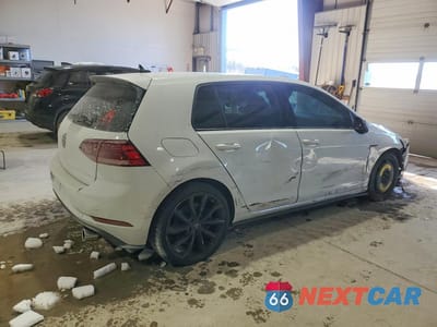 Trzecie zdjęcie samochodu z tyłu: 2020 VOLKSWAGEN GTI S VIN:3VW5T7AU7LM004505 - miniatura